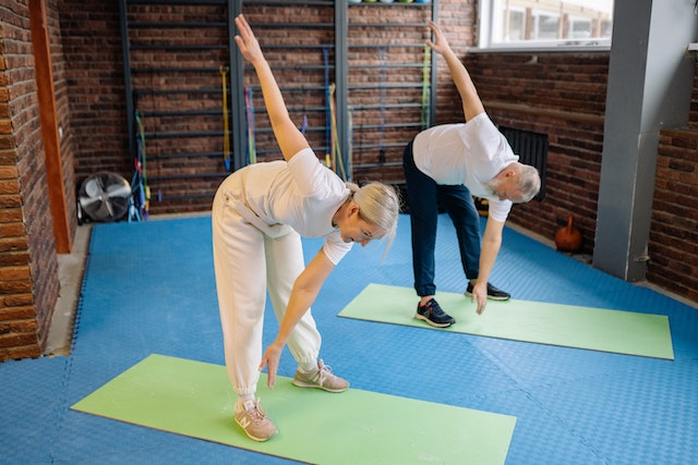 Exercises for Seniors to Improve Mobility and Flexibility